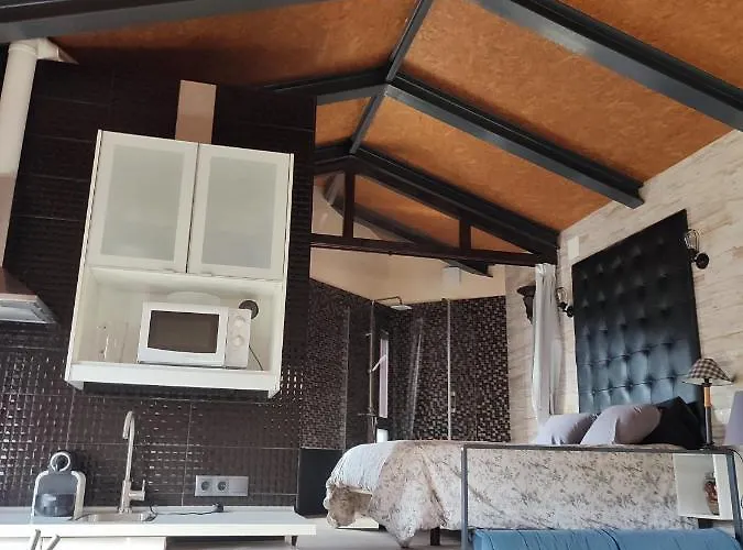 La Casa De Cabilas * Cuevas Del Valle